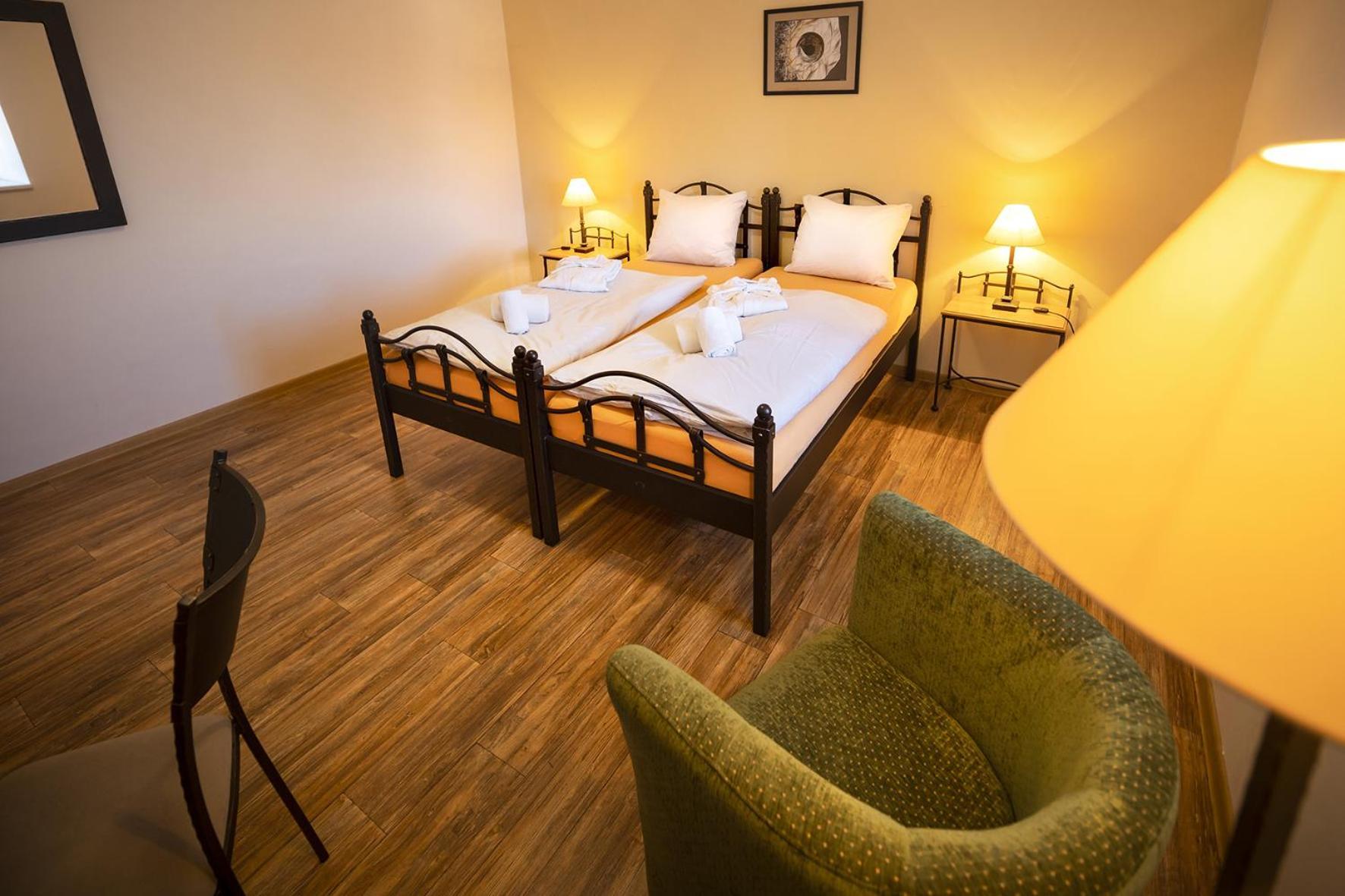 Wellness Hotel Lihovar Třemošnice 外观 照片