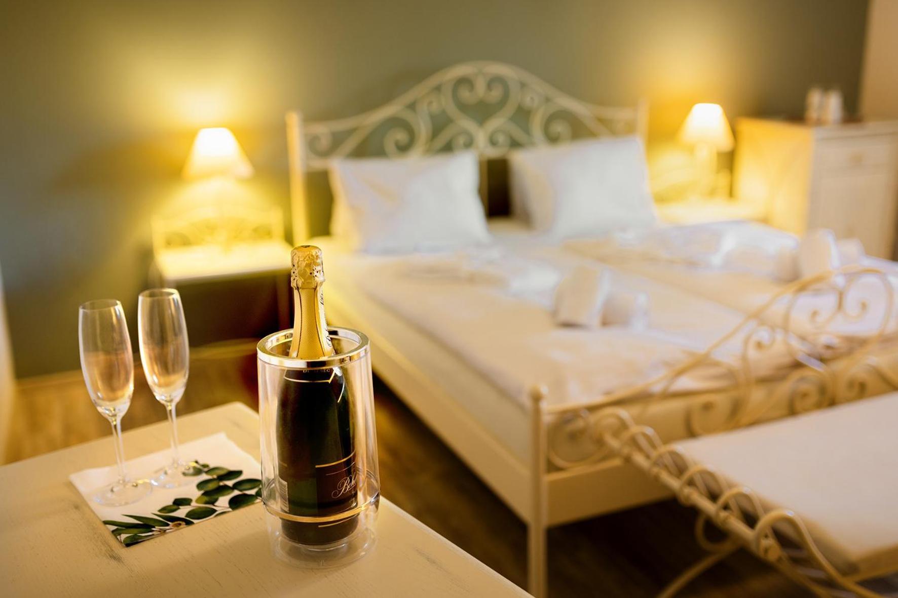 Wellness Hotel Lihovar Třemošnice 外观 照片